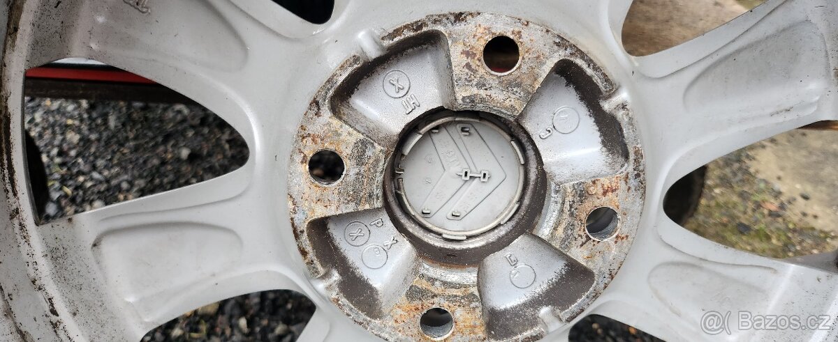 Alu Kola Ford 4x108 R16 Plzeňský kraj 3. 9. 2025 - 09:27 ( - 6