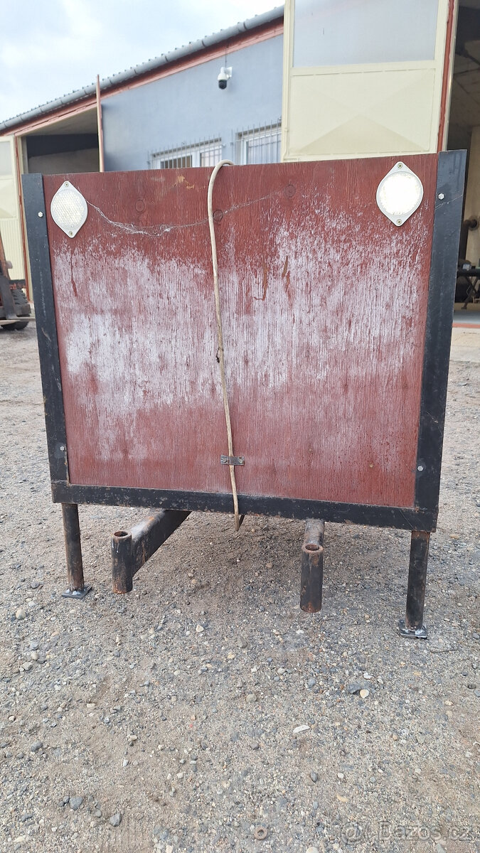 nosič nářadí za malotraktor - 6