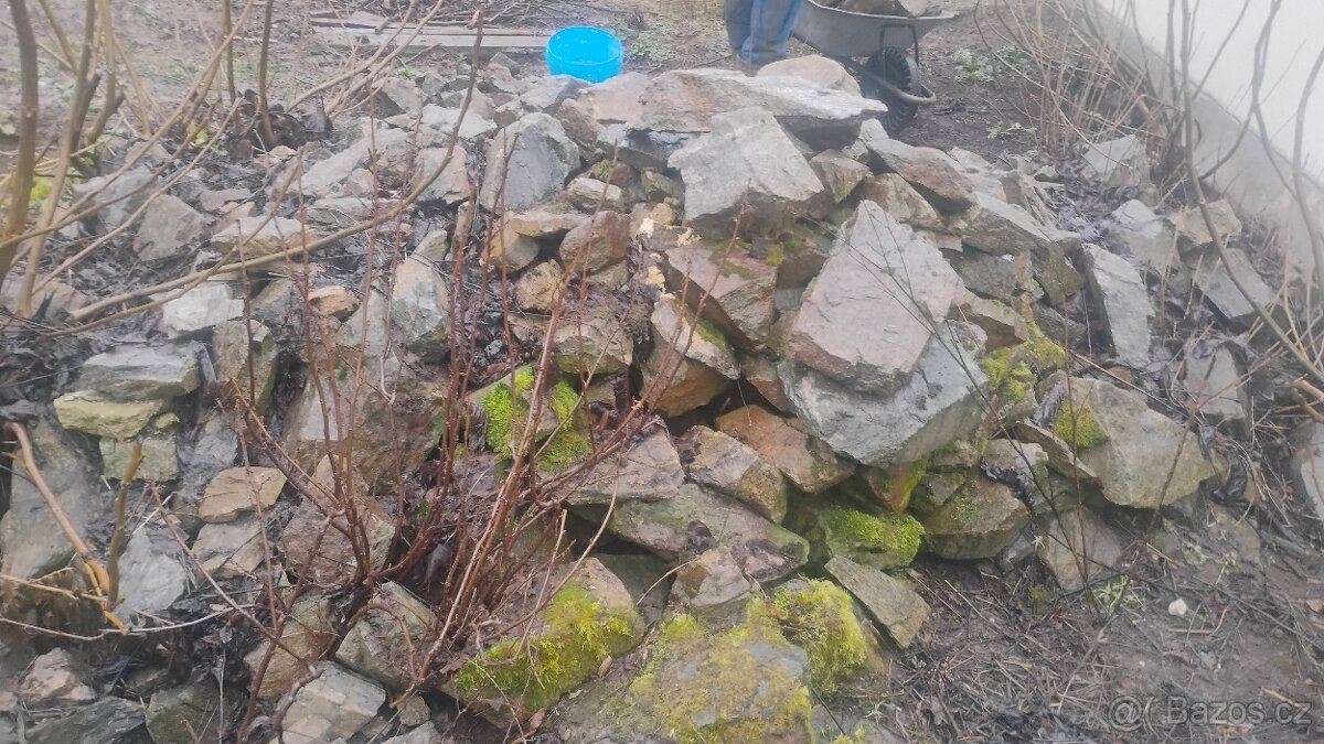 Stavební kámen/na skalku za odvoz - 6