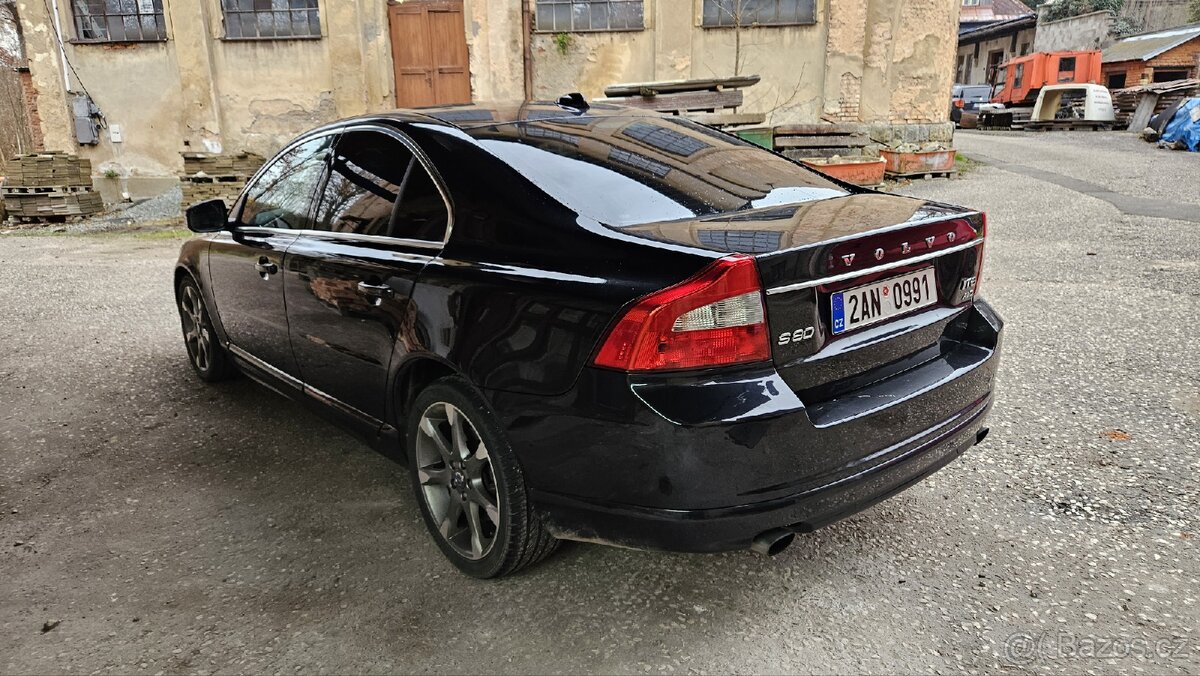 Prodám Volvo S80 T6 awd 224kw - 6