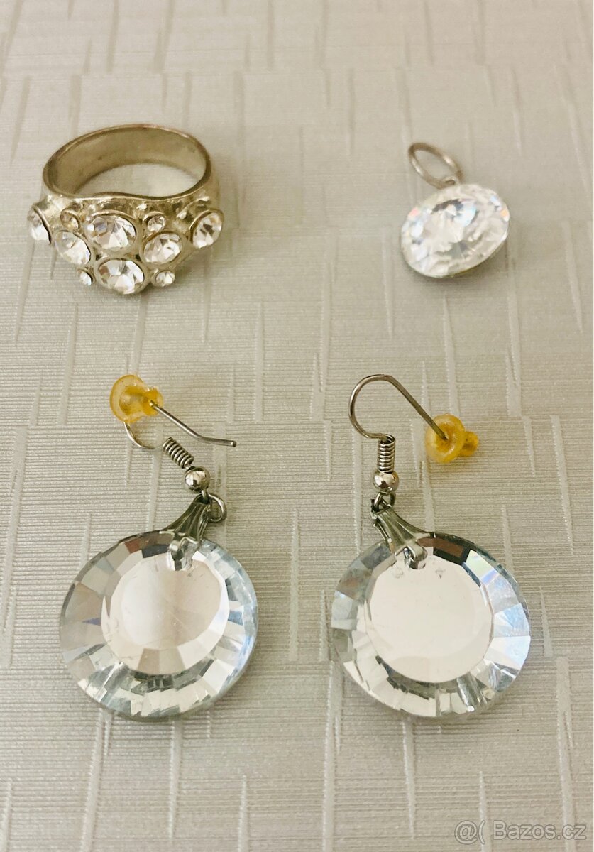 Soupravy bižuterie s perletí a kamínky - 6