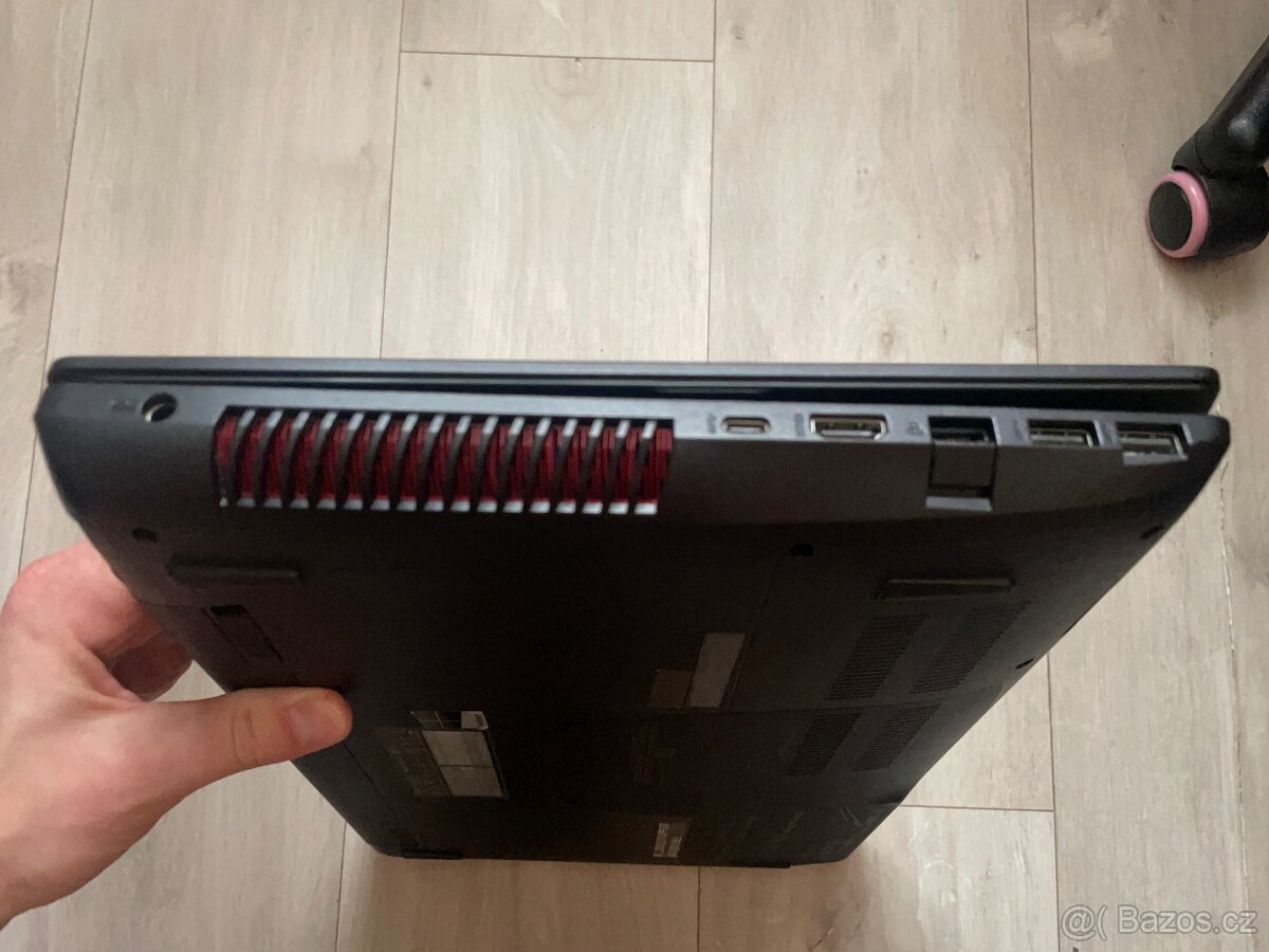 Herní notebook Asus - 6