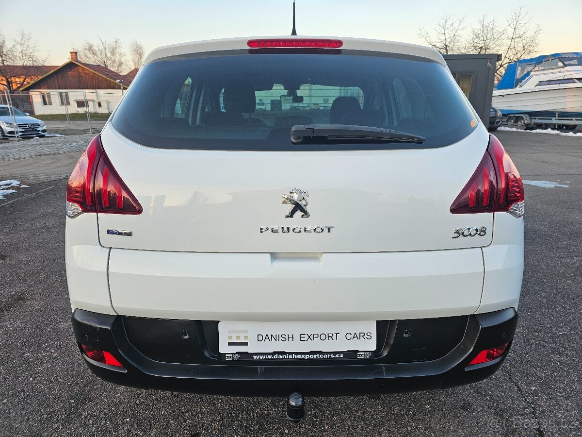 PEUGEOT 3008 2016 1.2 e-THP 96kW,VÝHŘEVY,TEMPOMAT,PARK.SENZ - 6