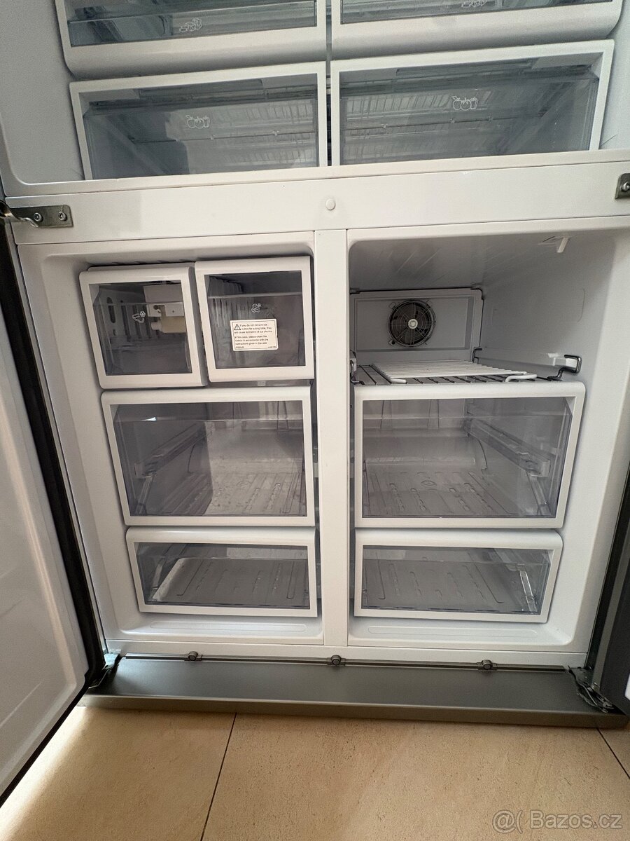 Americká lednice BEKO 17-100445-06 - 6