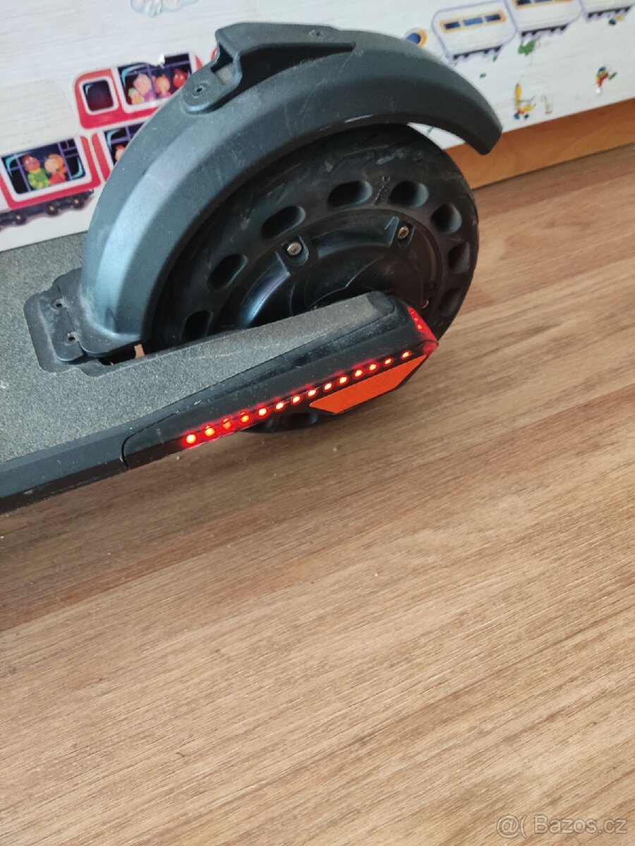 Elektrokolobezka ugo - 6