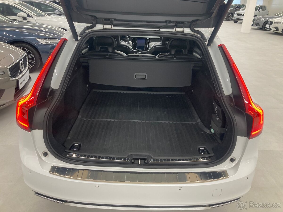Prodám Volvo V90, D5, 2.0, 173 kw, 4x4, R-design, r.v.2018 - 6