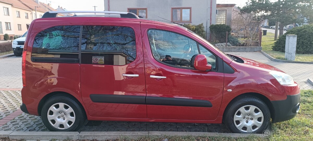 Peugeot Partner 1,6-80kw-benzín - 6