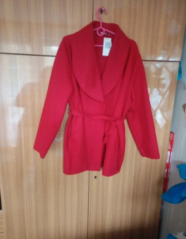 Nový červený kabátek vel. 48 - 6