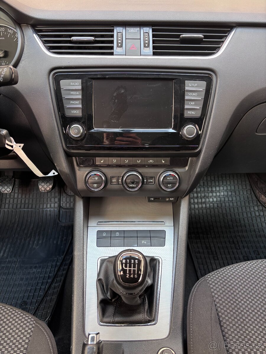 Škoda Octavia 3 Combi 1,4TSI 110kW AMBIENTE - 6