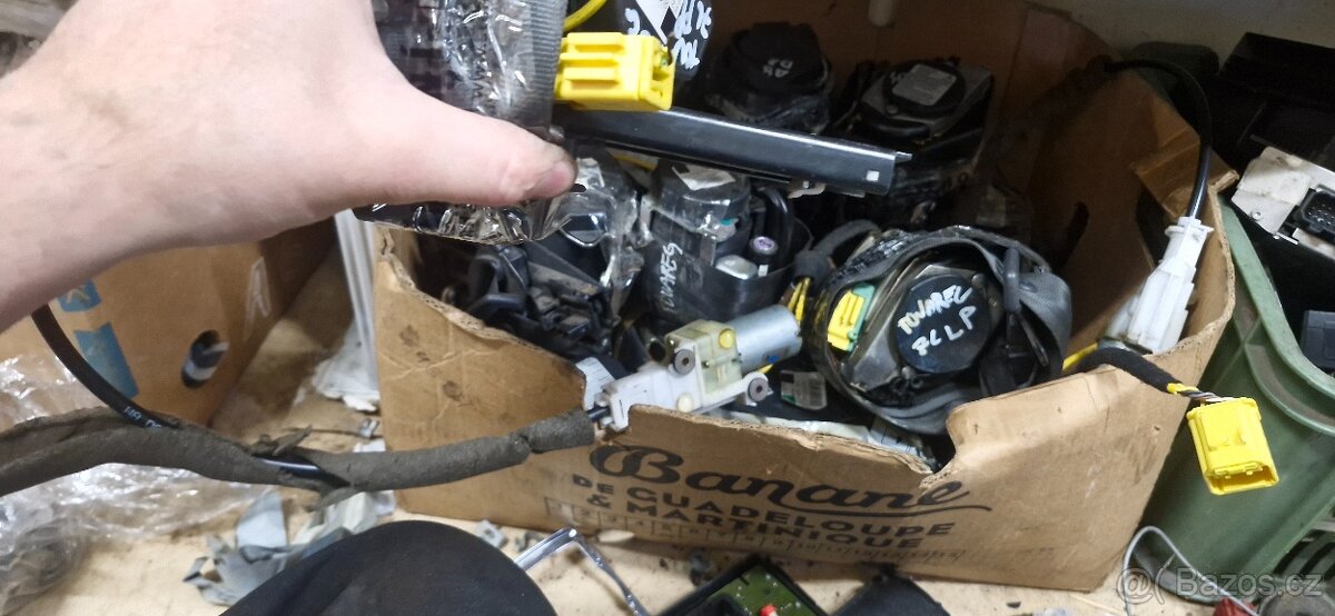 Levy pravy predni pas Audi A8 4E D3 Q7 4L - 6