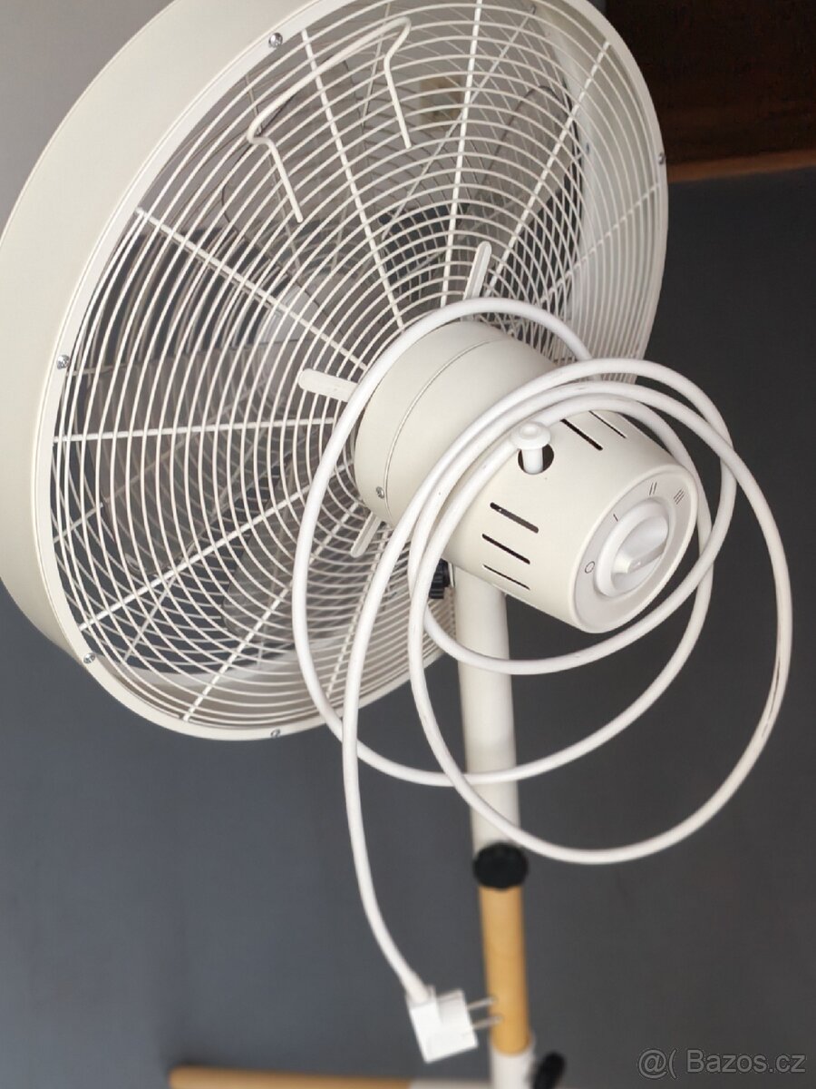 Stojanový ventilátor Sencor dřevo/kov - 6
