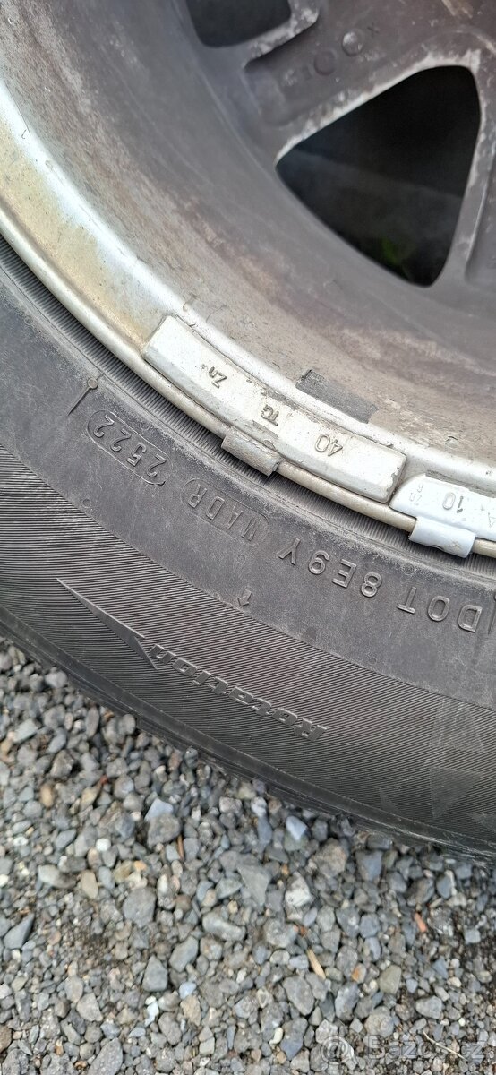235/65r17 Nexen zimni - 6