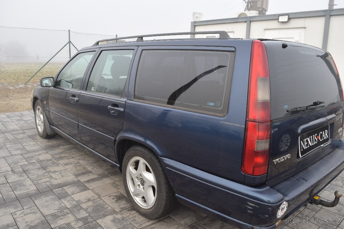 Volvo V70 2.5 D 103KW NOVÁ STK TAŽNÉ KLIMA EL.OKNA - 6