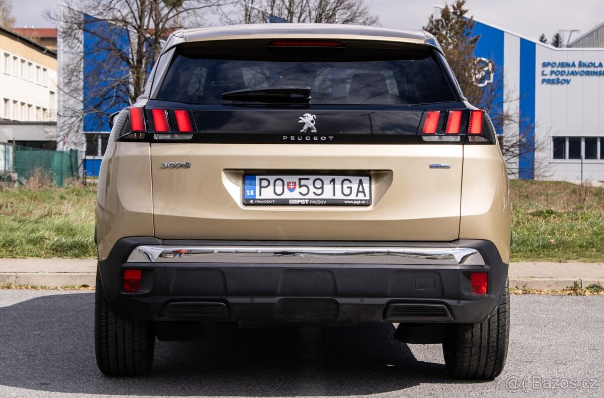 Peugeot 3008 1.2 PureTech 96kW (2017) - 6