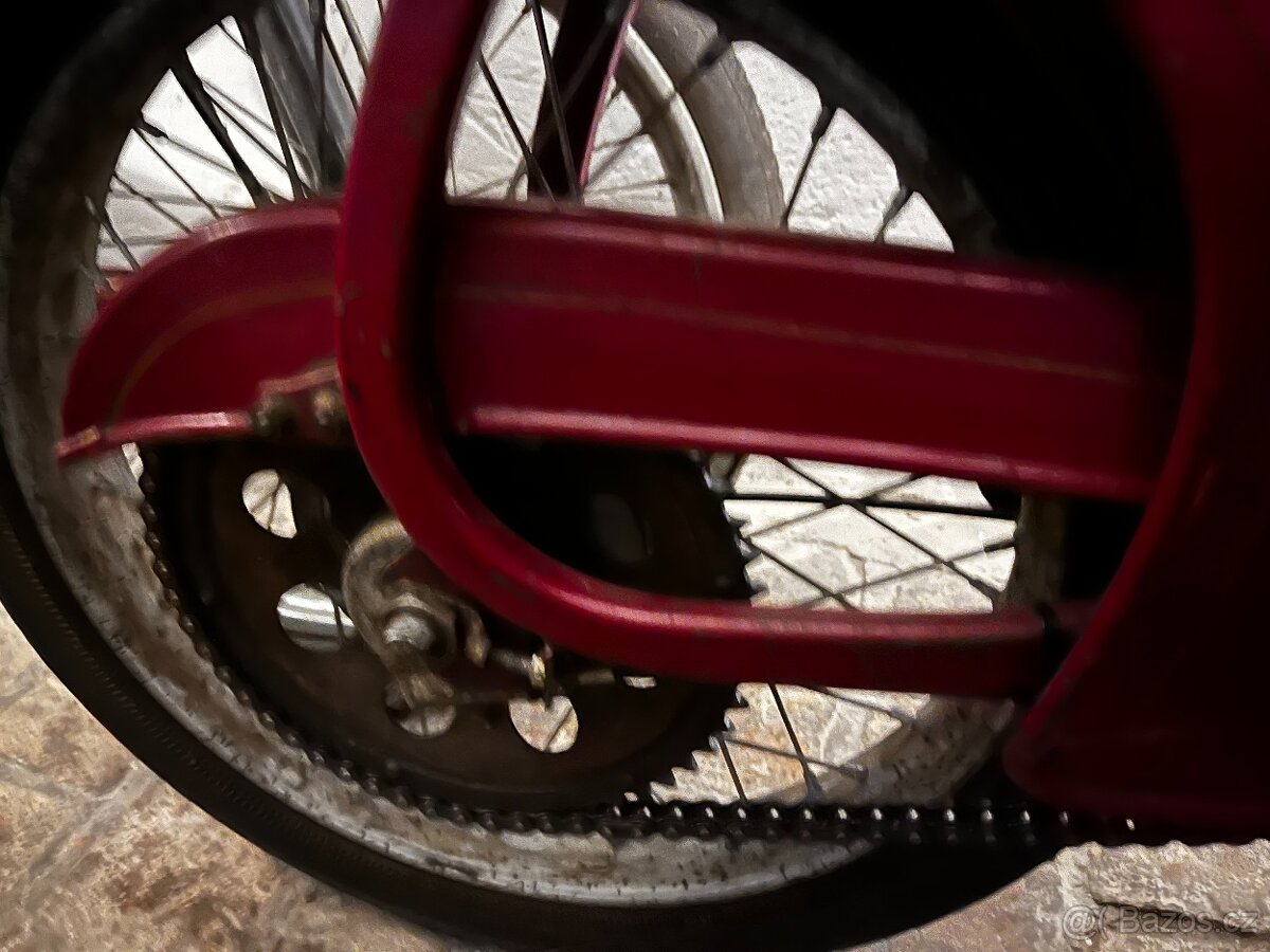 Jawa 555 - 6