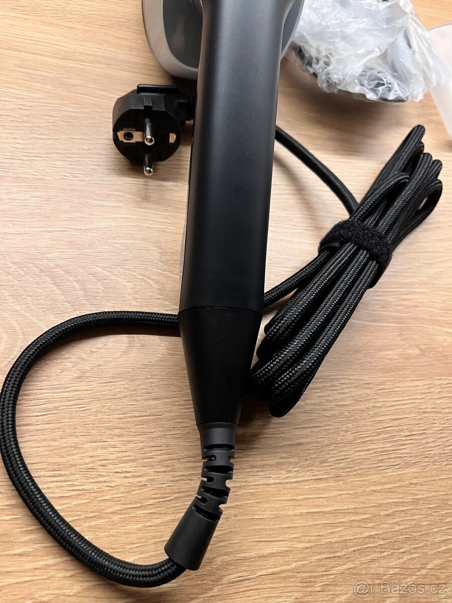 Nový napařovač oděvů Lauben Handheld Steam Iron 1950BC - 6