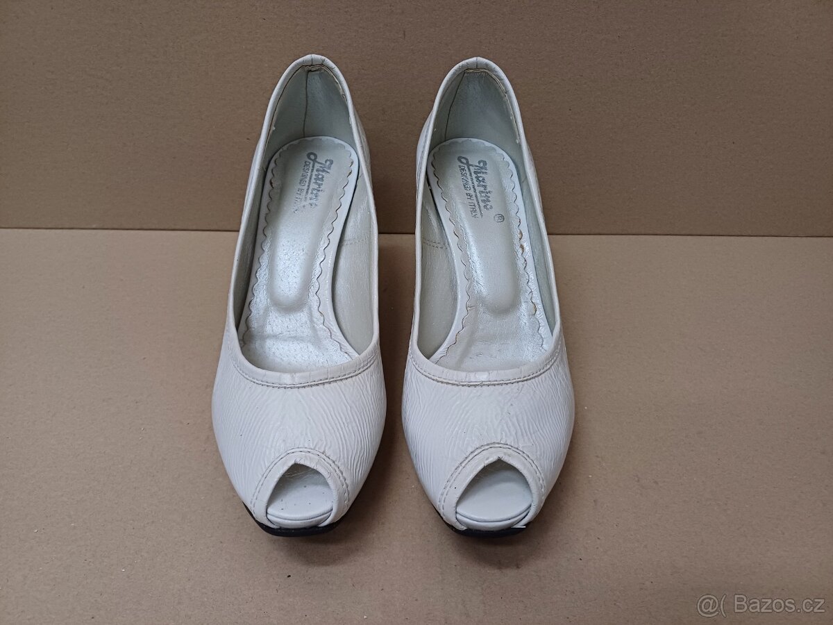 Bílé lodičky se skrytou platformou vel.36 - 6