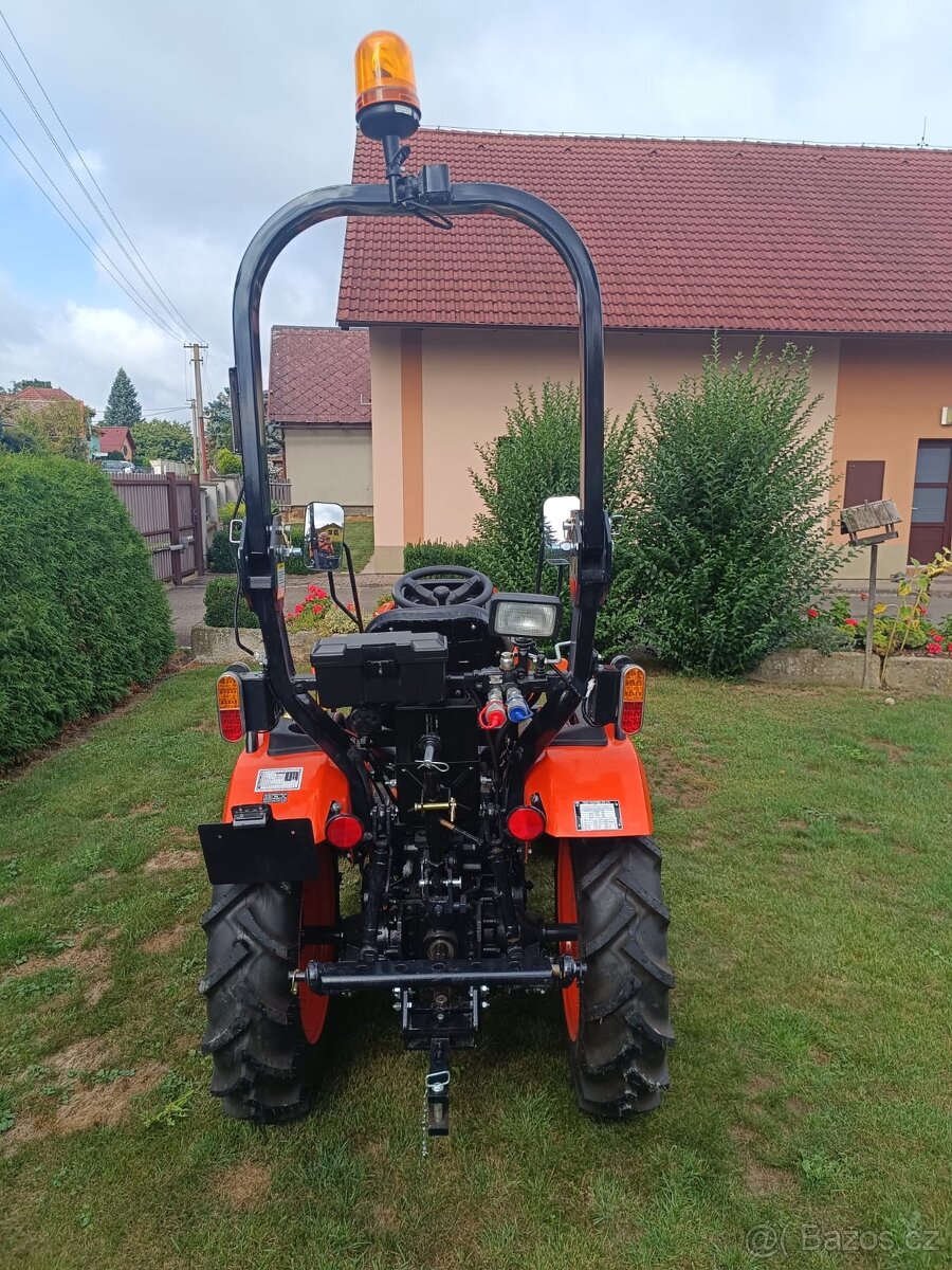 Prodej traktoru Avenger 26 - 6