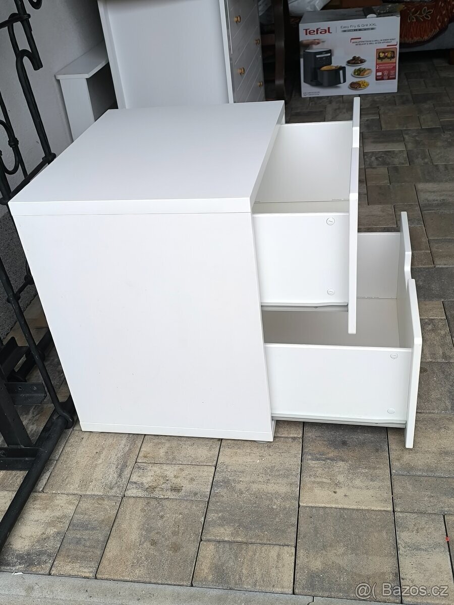 Prodám komodu IKEA NORDLI - 6