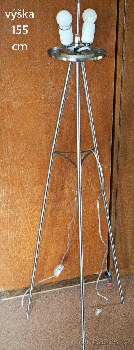 Konf.stolek, závěs.talíř, lampa, pánská bunda,ant.kabel, aj. - 6