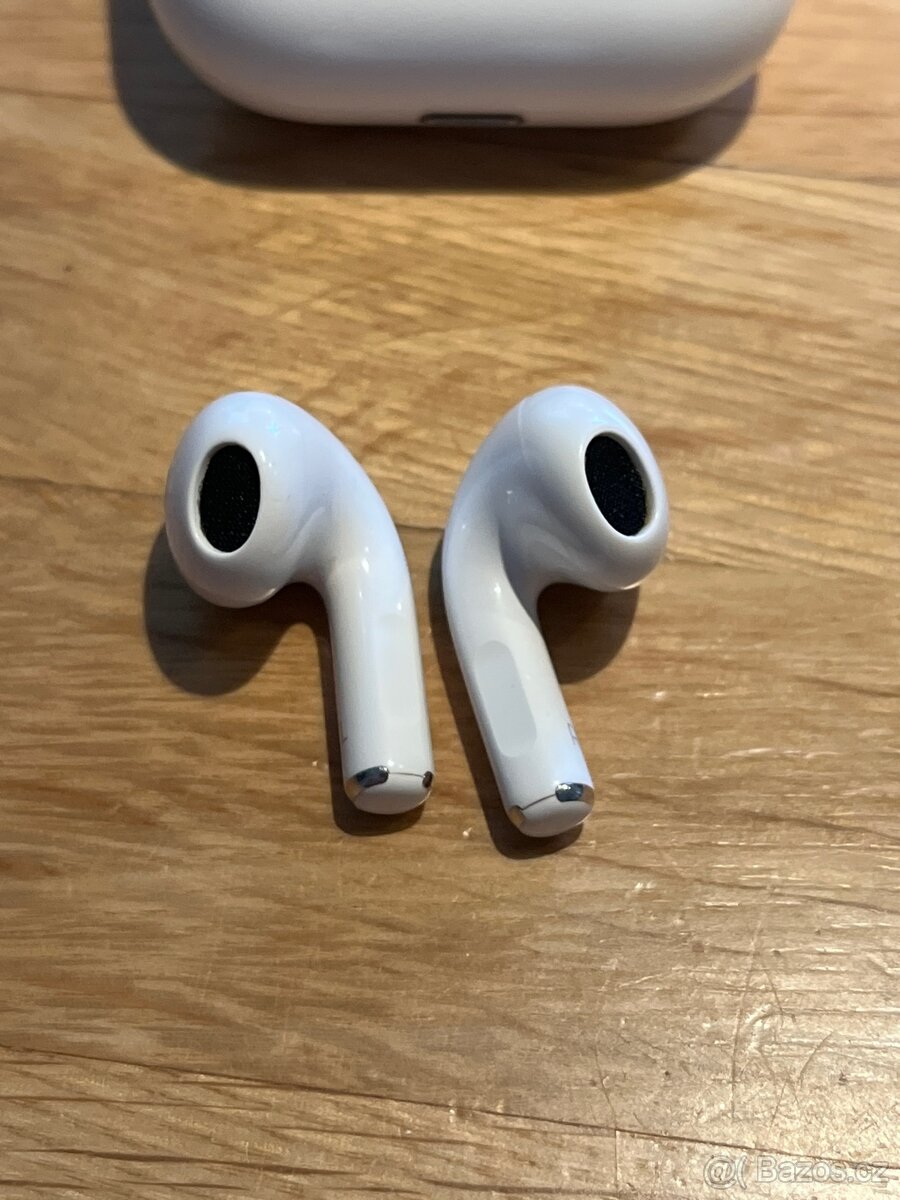 AirPods 3 generace - 6