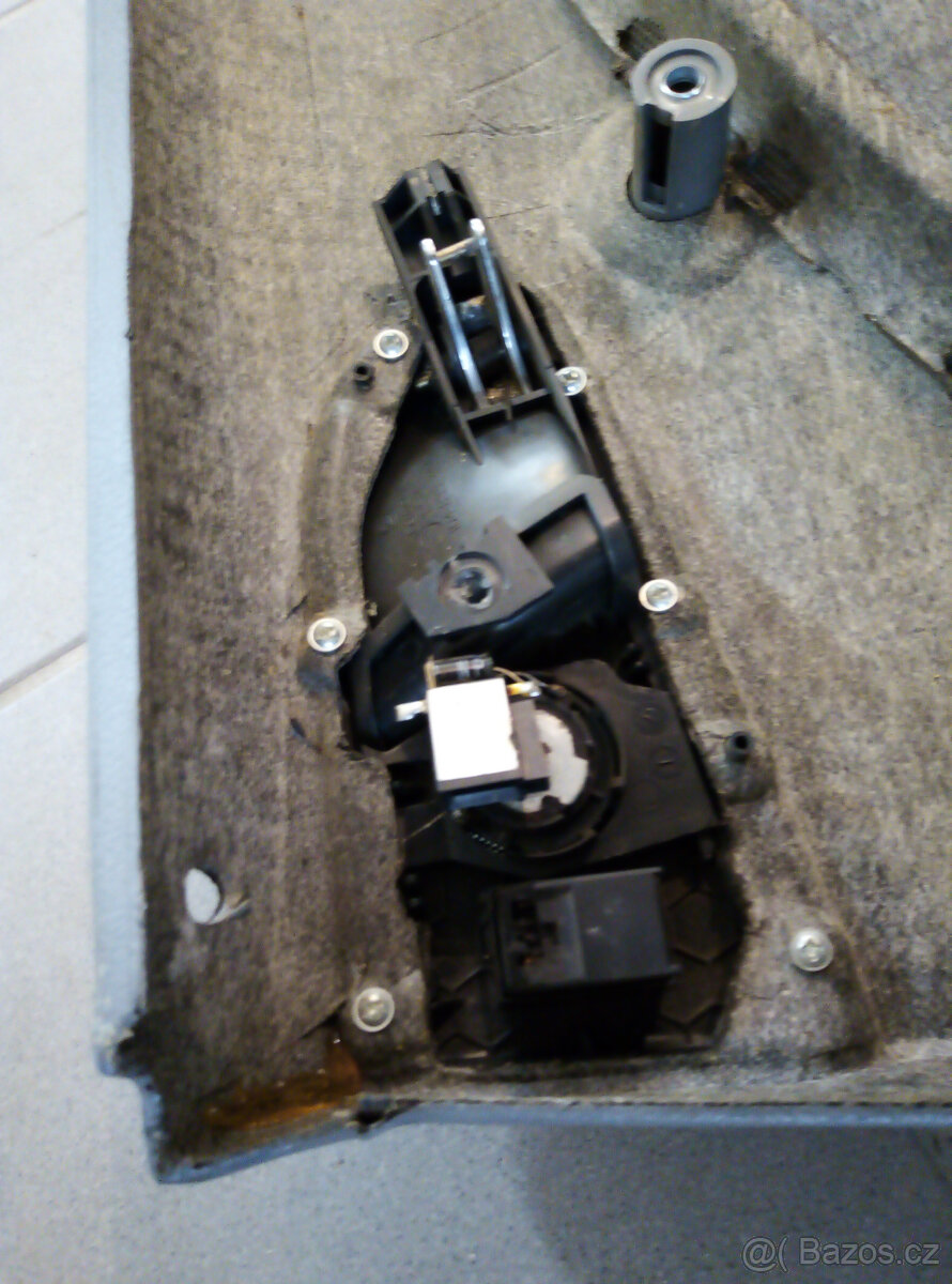 levé zadní dveře Octavia I - 6