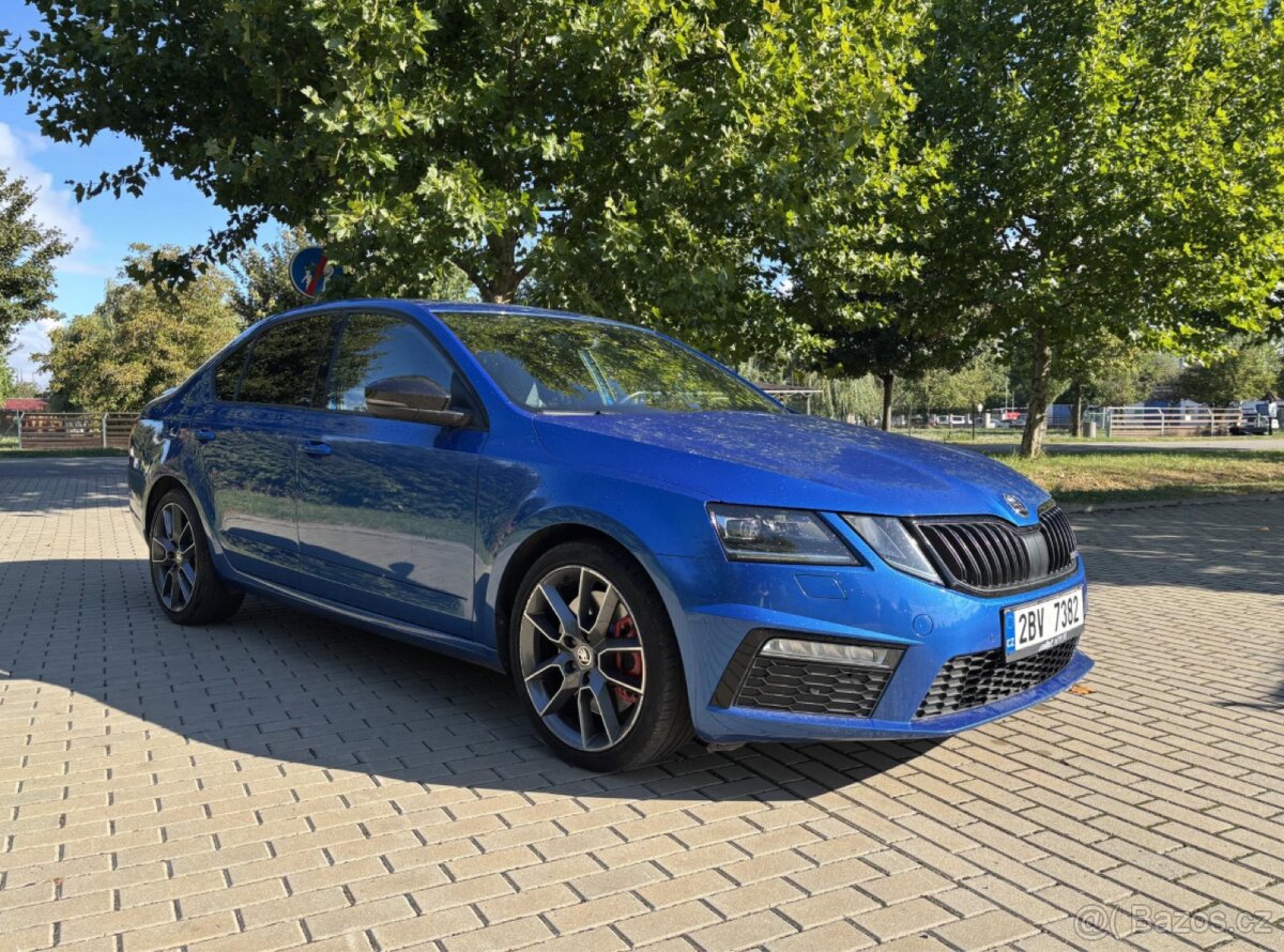 Škoda Octavia 2.0 RS 245 koní - manuál - odpočet DPH - 6