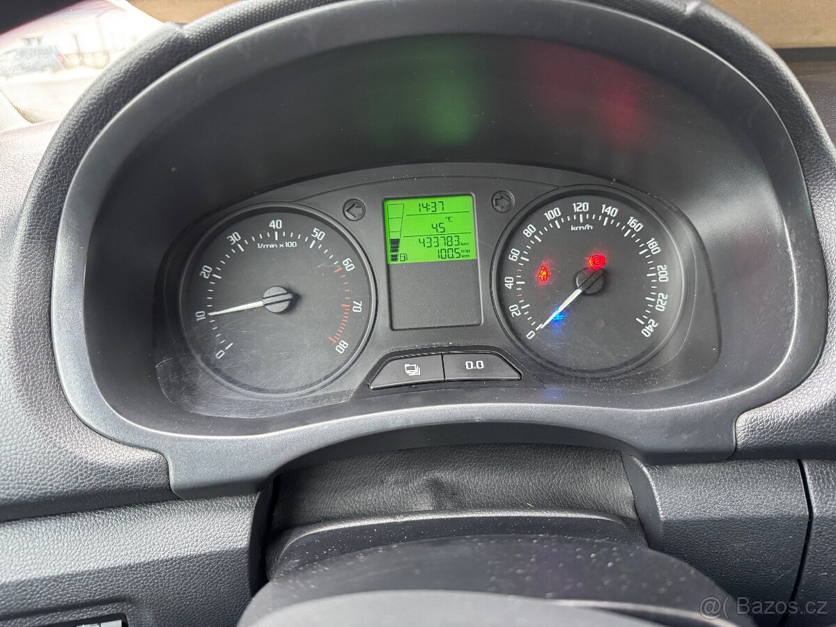 Roomster 1.4 16v - 6