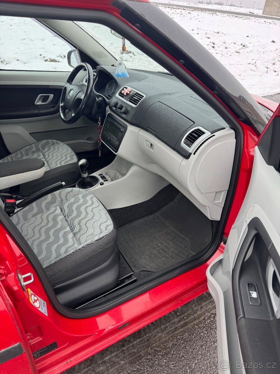 Škoda Roomster 1.2 HTP - 6