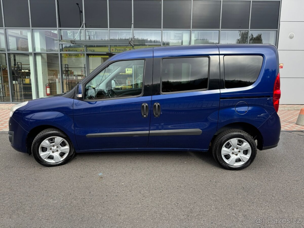 Opel Combo LIFE 1.6CDTi 77kW 2013 5míst 2xŠOUPAČKY - 6