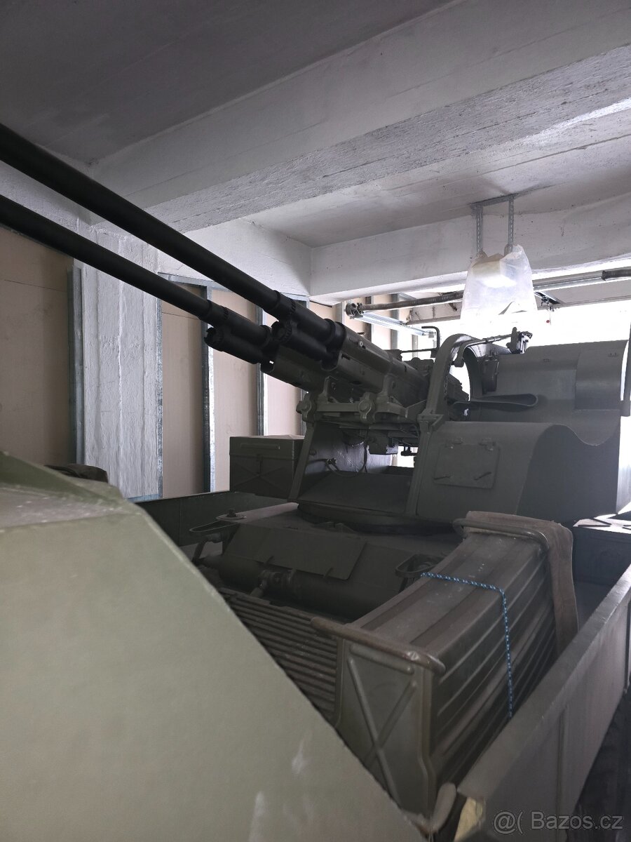 Samohybný protiletadlový dvojkanón Praga PLDvK 53/59 - 6