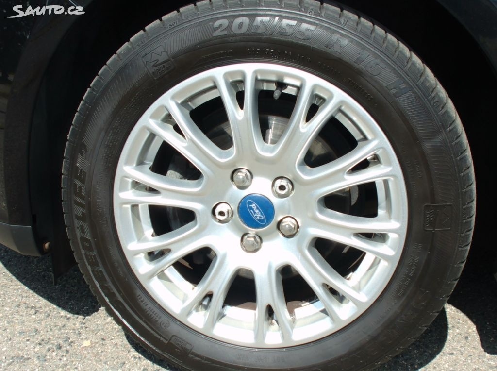 Ford Focus, 1,6 16V 92Kw bez turba,park.senzory,vyhř.sed. - 6