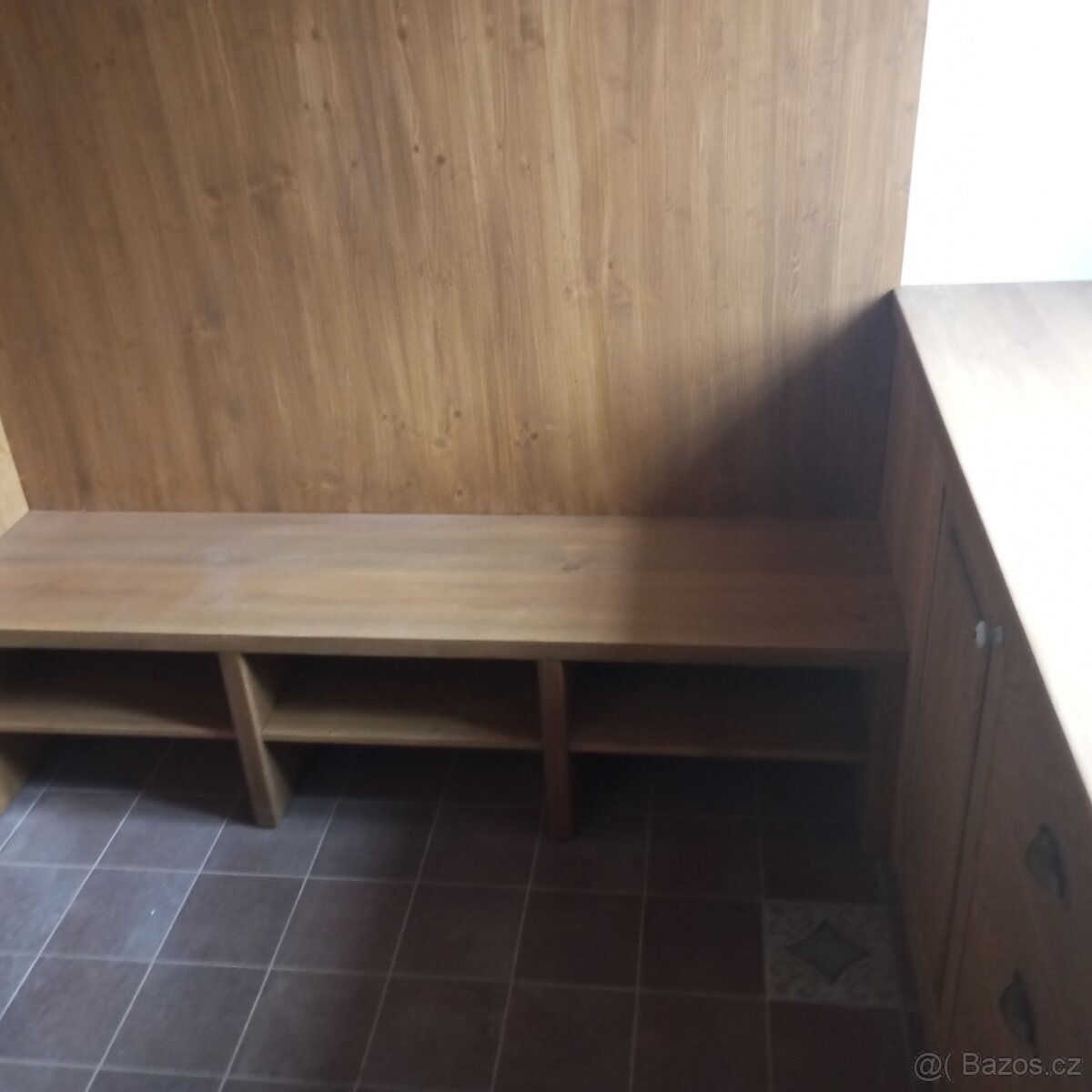 Krásná předsíňová stěna - 6