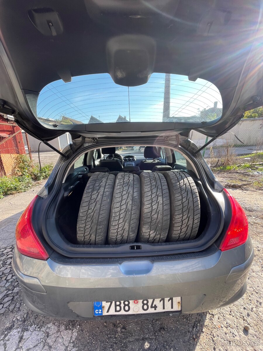 Peugeot 308 1.6 HDI - 6