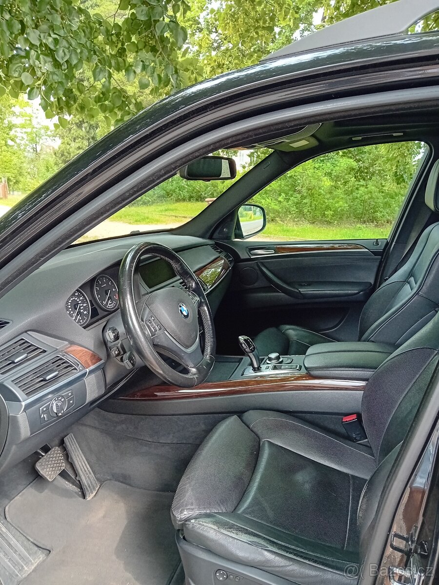 BMW X5 E70 4.8i - 6