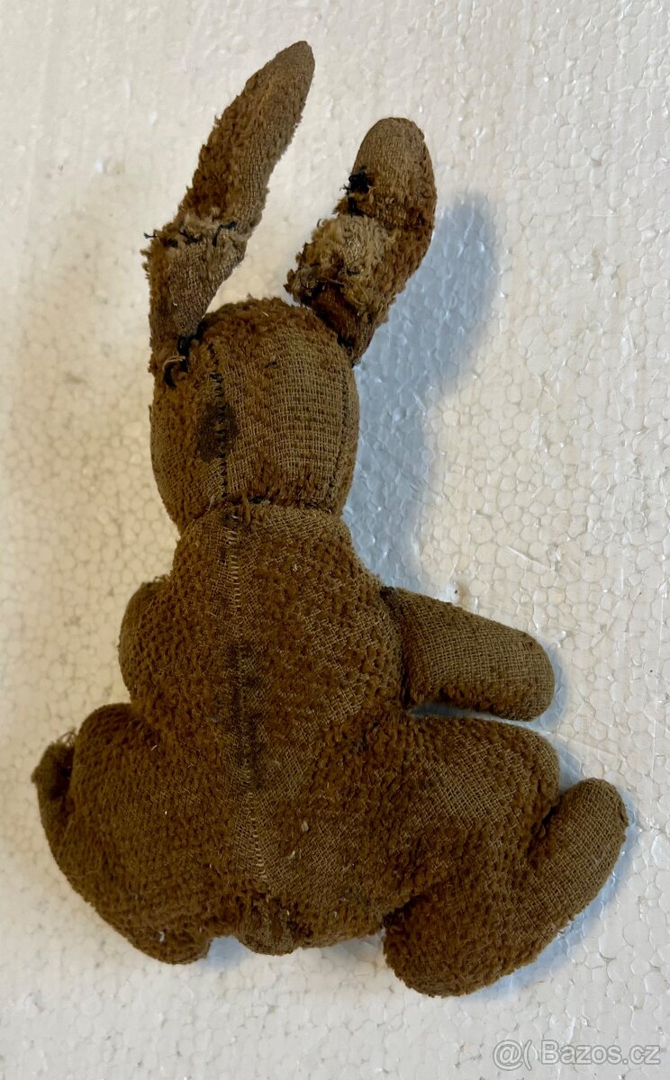 Velmi stará hračka zajíček - 6