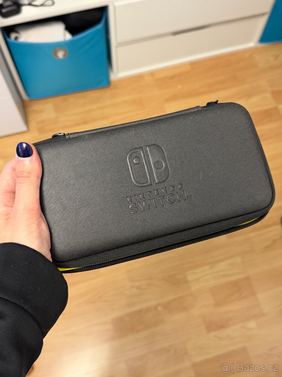 Nintendo Switch Lite s obalem - 6