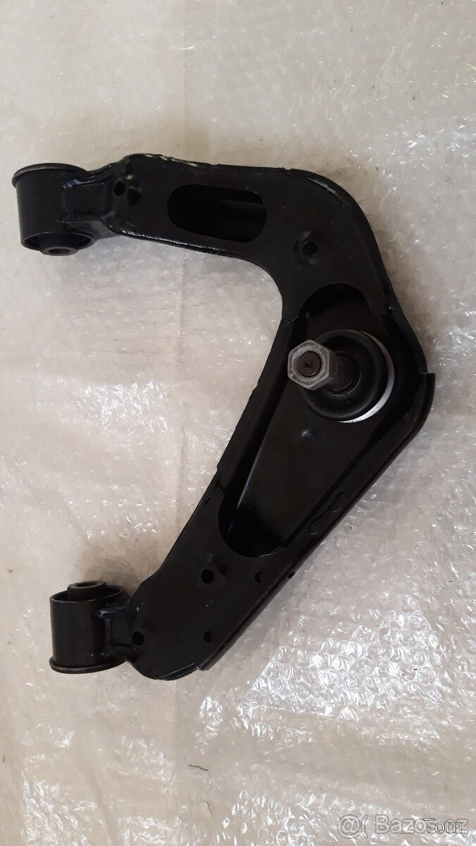 Nissan Navara : Rameno - 6