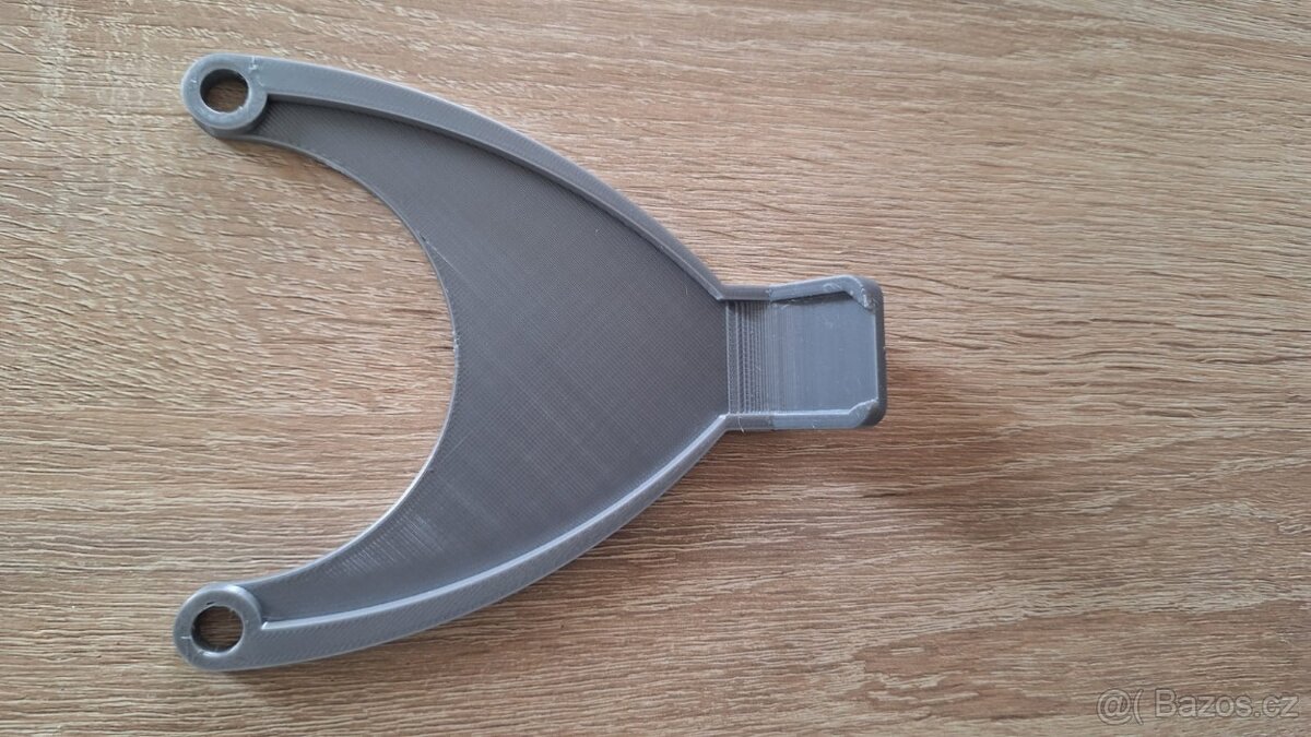 Okapnička k bočnímu komínku Truma - 6