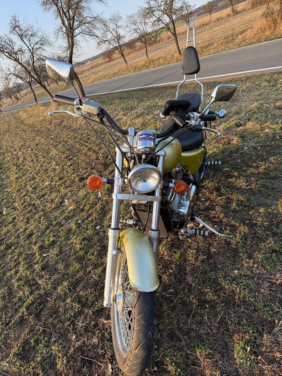 Honda Shadow 600 C - 6