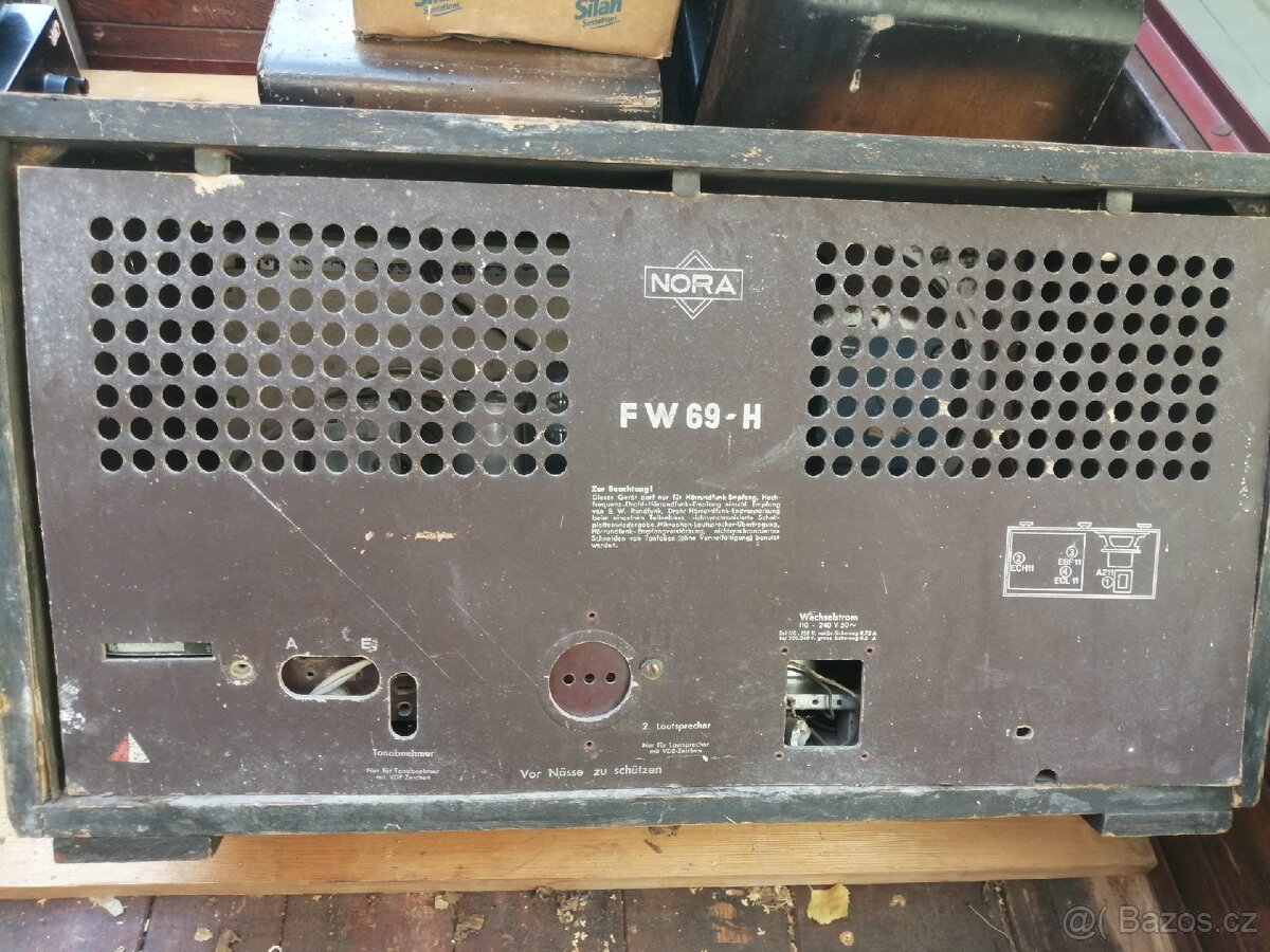 Prodam historicka radia - 6