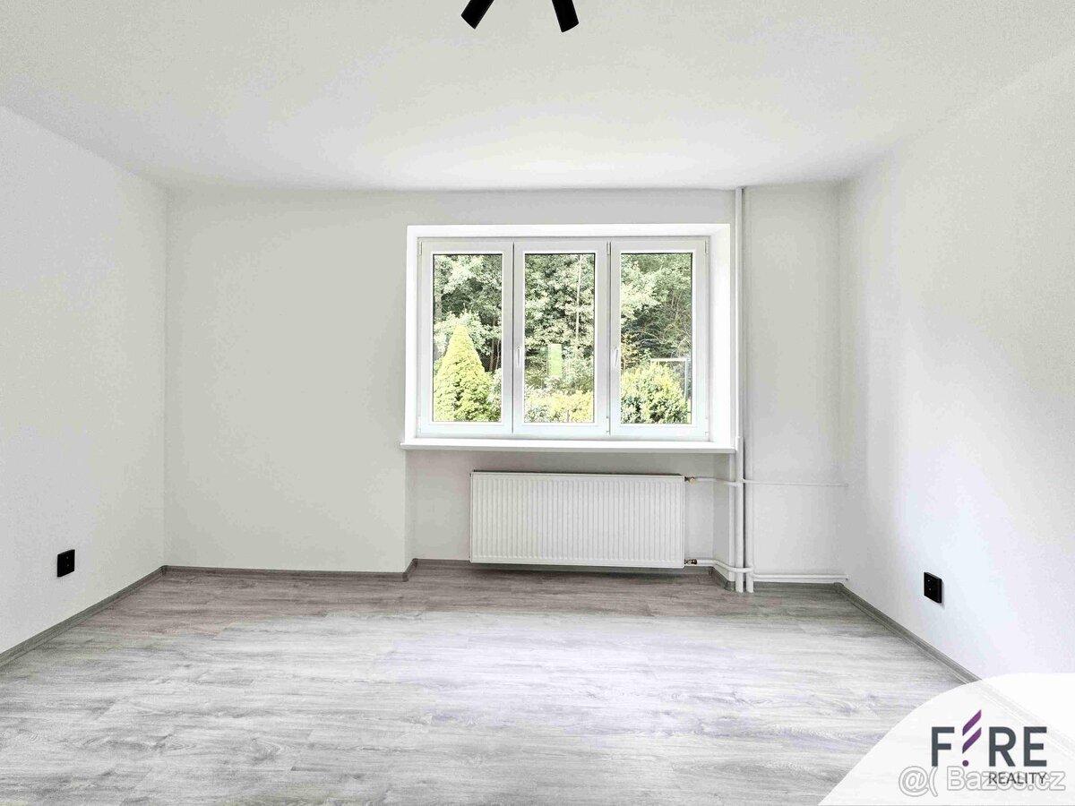 Prodej bytu 3+1, Liberec, Na Skřivanech - 6