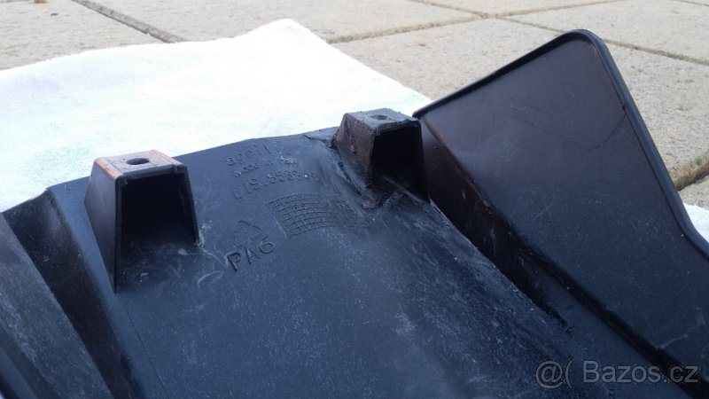 Prodám přední blatník na Aprilii SMV Dorsoduro 750 - 6