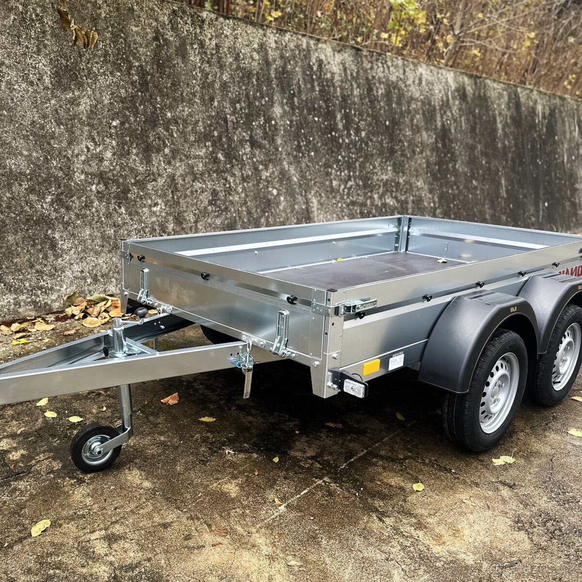 Dvouosý přívěsný vozík sklopný řidičák B, 2x náprava 750kg - 6