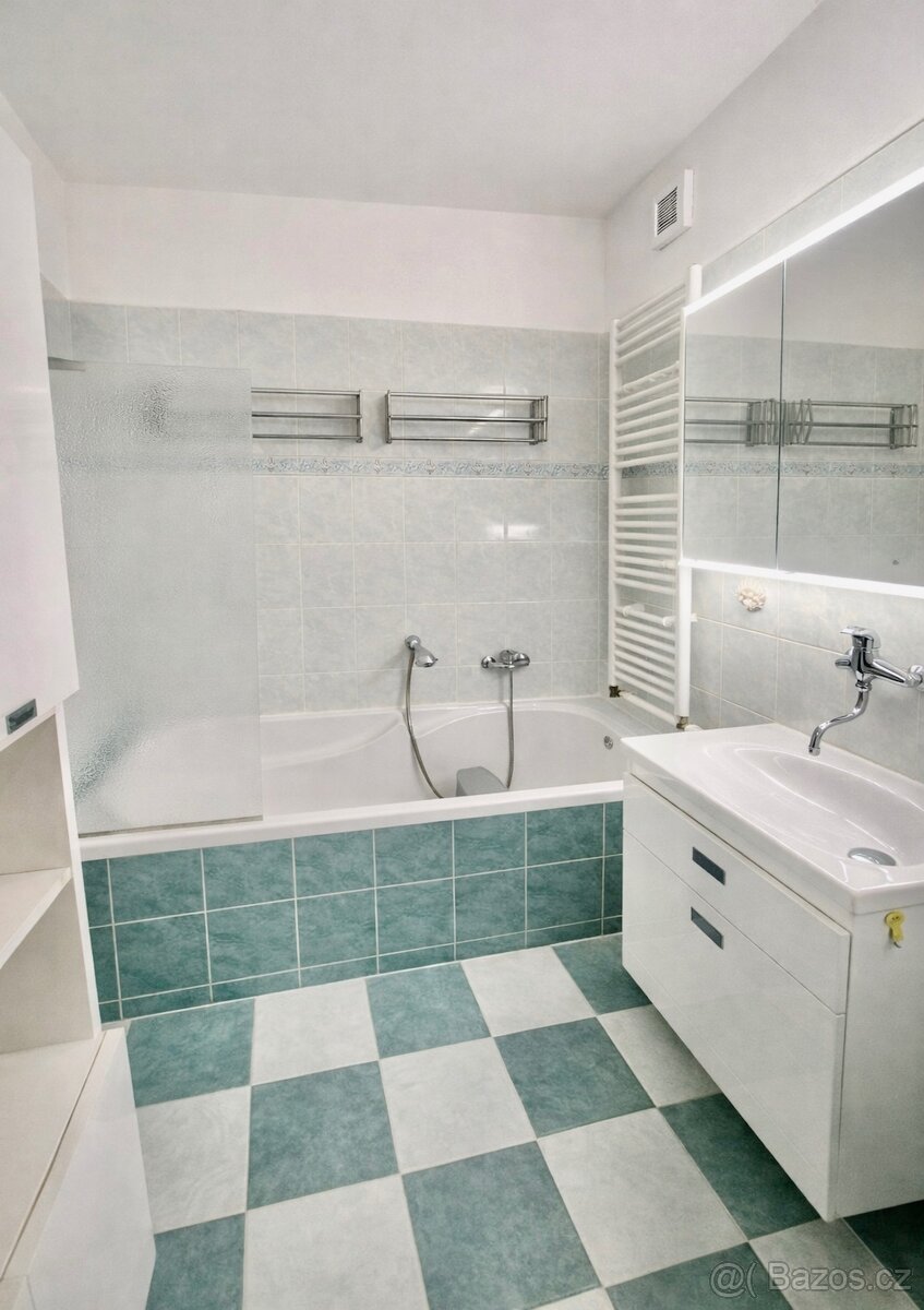 Pronájem bytu 3+1 65 m², Borohrádek - 6