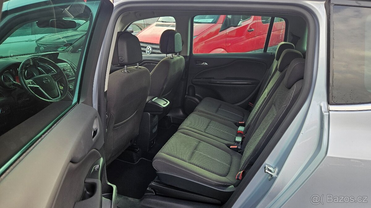 Opel Zafira Tourer 1,6 CDTi - 6