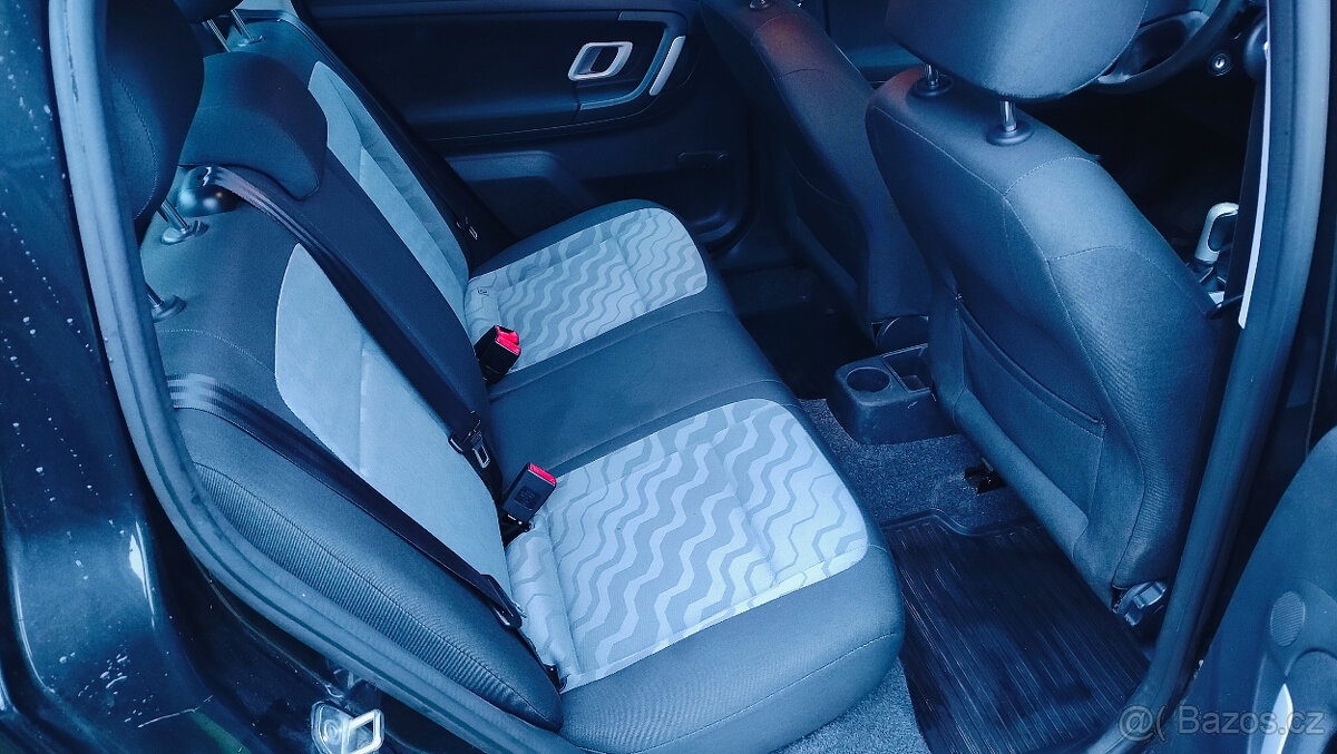 Škoda Fabia 2 1.4i 16v 63kW - 6