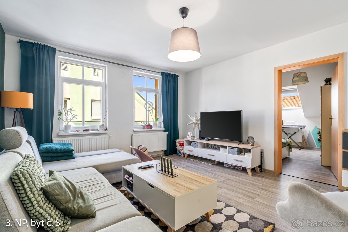 Prodej vícegeneračního domu 452 m², Osek, ev.č. 00938 - 6