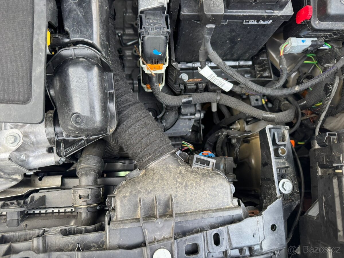 Peugeot 2008 CR doklady 2024 - 6