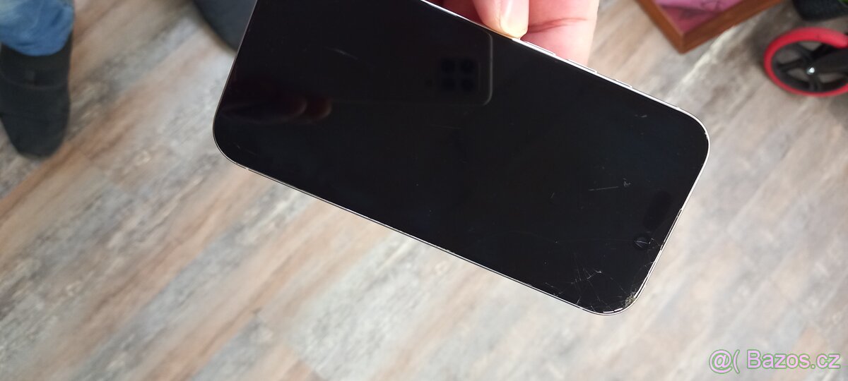 Apple Iphone 16 Pro - 6